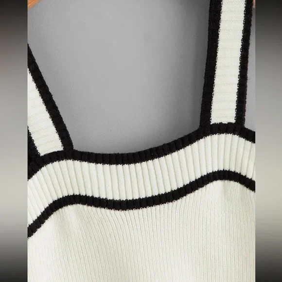 Black and White Striped Women's Crop Top - Picture 2 of 5